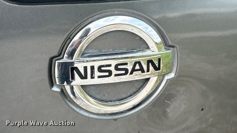 image for item ET6568 2017 Nissan Titan pickup truck