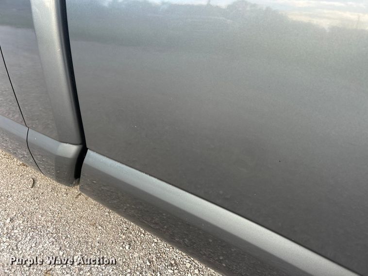 image for item ET6568 2017 Nissan Titan pickup truck