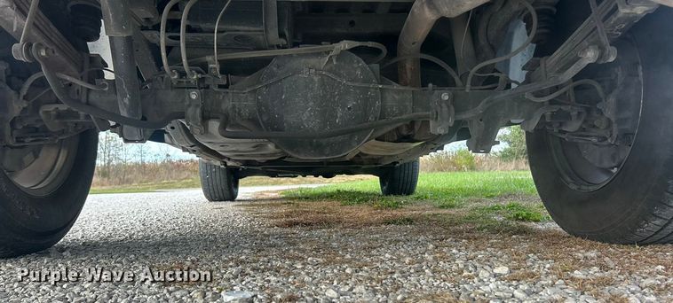 image for item ET6568 2017 Nissan Titan pickup truck