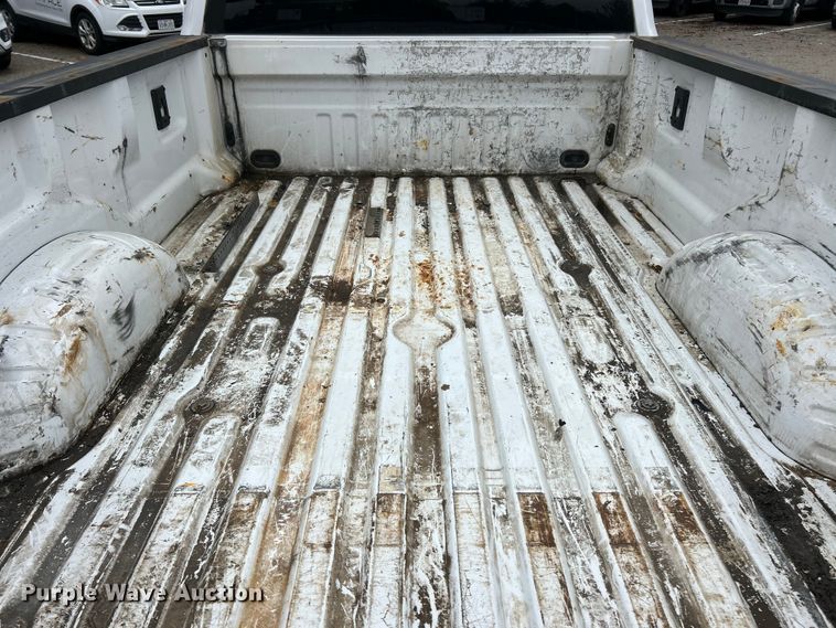 image for item ET6571 2019 Ford F250 Super Duty Crew Cab pickup truck