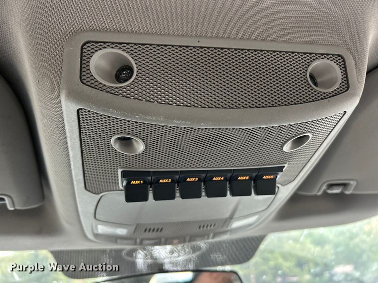 image for item ET6571 2019 Ford F250 Super Duty Crew Cab pickup truck