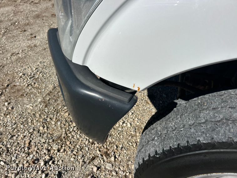 image for item ET6594 2012 Ford F250 Super Duty XL SuperCab utility bed pickup truck