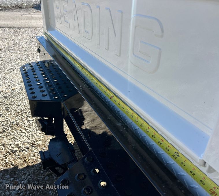 image for item ET6594 2012 Ford F250 Super Duty XL SuperCab utility bed pickup truck