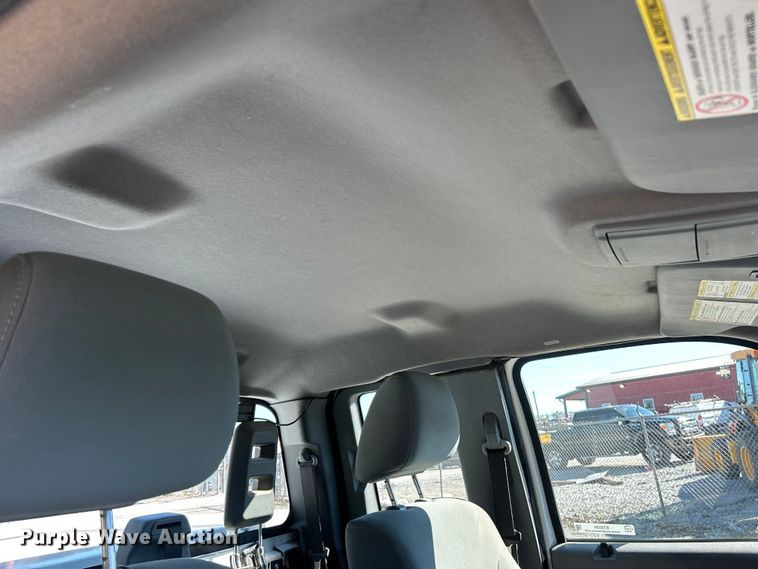 image for item ET6594 2012 Ford F250 Super Duty XL SuperCab utility bed pickup truck