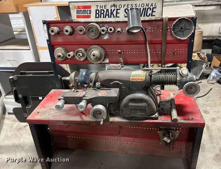 image for item ET6630 Ammco 4000 brake lathe