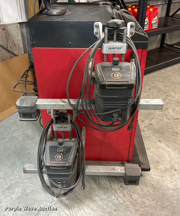 image for item ET6631 Hunter P611 alignment machine