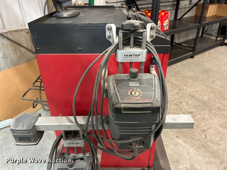 image for item ET6631 Hunter P611 alignment machine