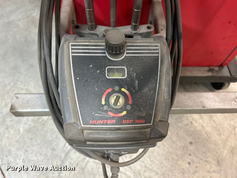 image for item ET6631 Hunter P611 alignment machine