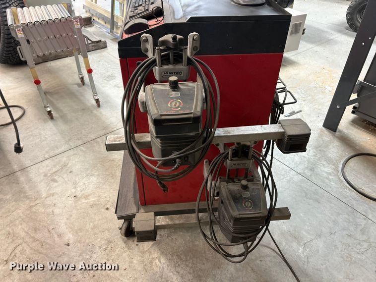 image for item ET6631 Hunter P611 alignment machine