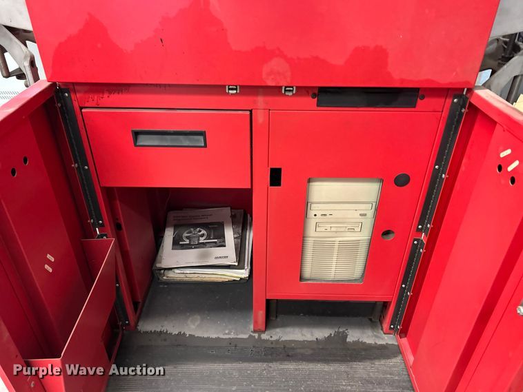 image for item ET6631 Hunter P611 alignment machine