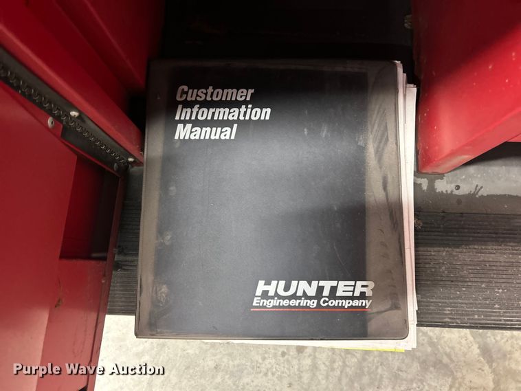 image for item ET6631 Hunter P611 alignment machine