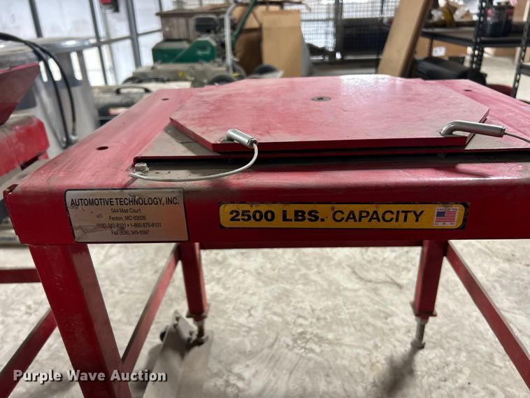 image for item ET6631 Hunter P611 alignment machine