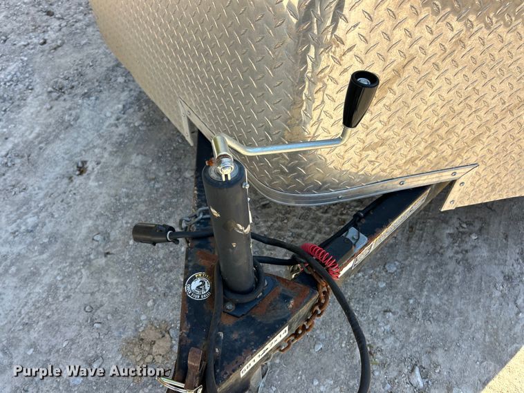 image for item ET6633 2016 Doolittle enclosed cargo trailer