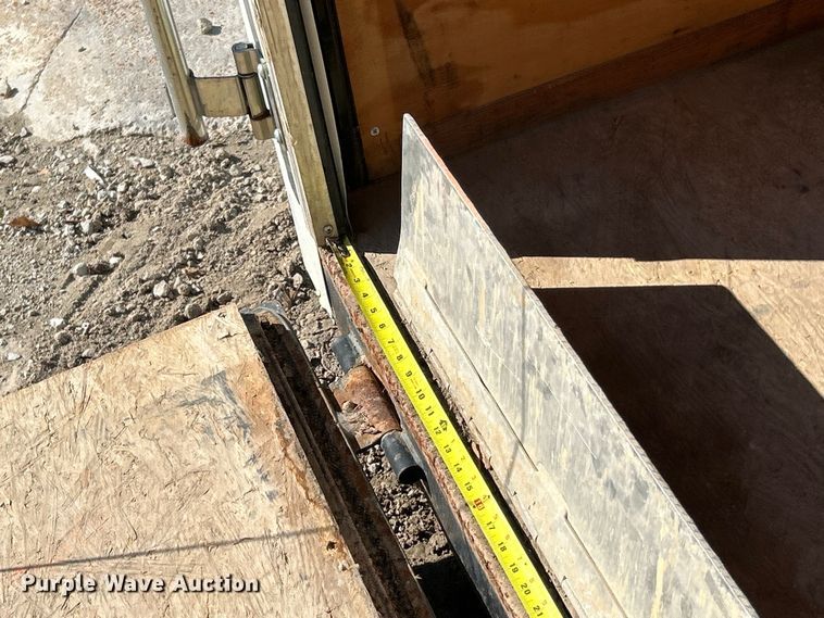 image for item ET6633 2016 Doolittle enclosed cargo trailer