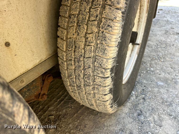 image for item ET6633 2016 Doolittle enclosed cargo trailer