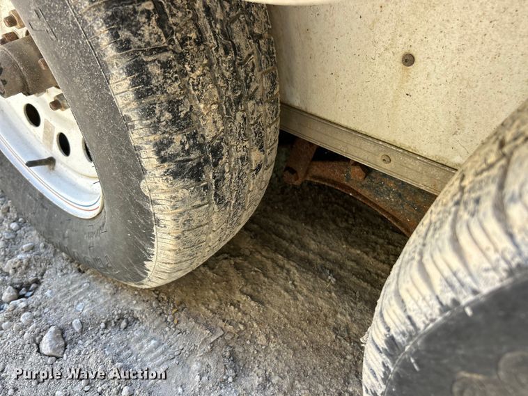 image for item ET6633 2016 Doolittle enclosed cargo trailer