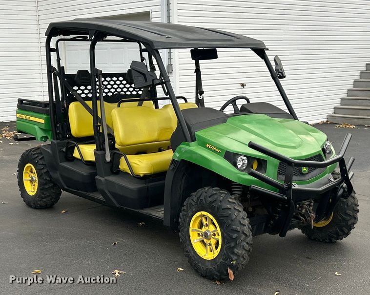 image for item ET6635 2012 John Deere XUV 550 utility vehicle