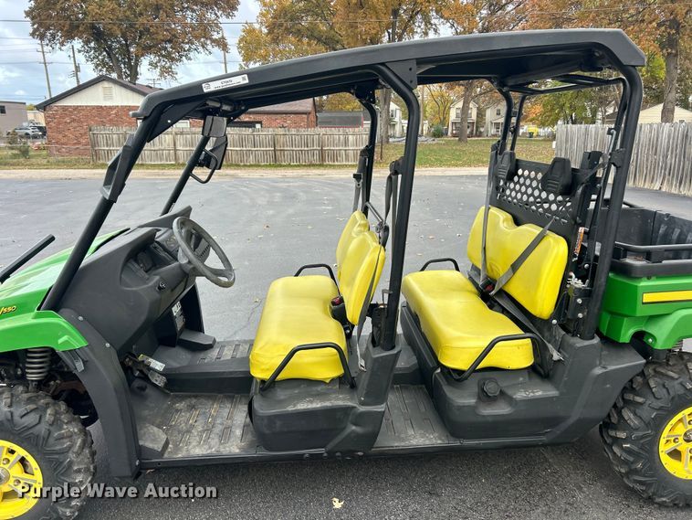 image for item ET6635 2012 John Deere XUV 550 utility vehicle