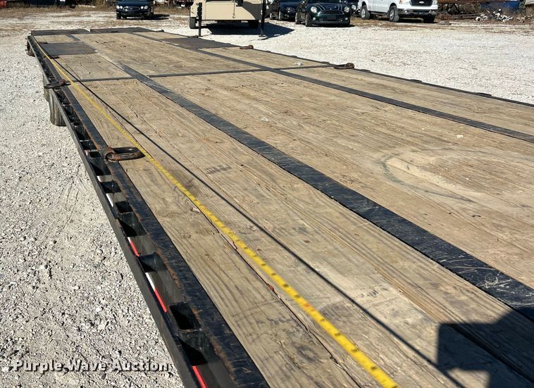 image for item ET6637 2022 Sure Trac ST102355LPDO2A-GN-2 equipment trailer