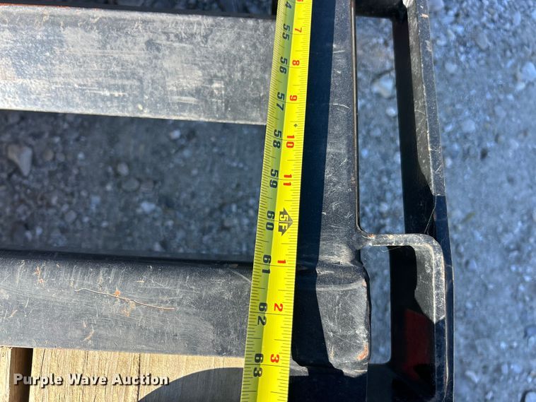 image for item ET6637 2022 Sure Trac ST102355LPDO2A-GN-2 equipment trailer