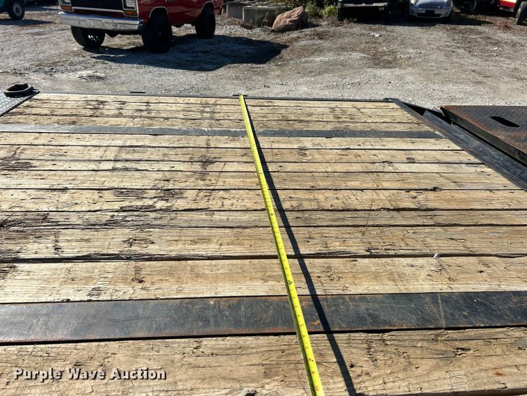 image for item ET6637 2022 Sure Trac ST102355LPDO2A-GN-2 equipment trailer