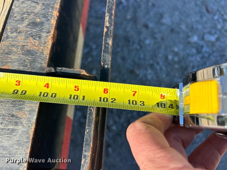 image for item ET6637 2022 Sure Trac ST102355LPDO2A-GN-2 equipment trailer