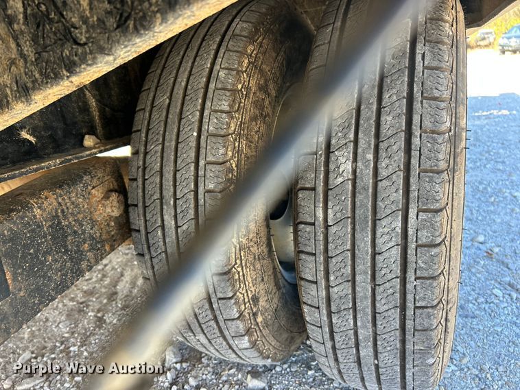 image for item ET6637 2022 Sure Trac ST102355LPDO2A-GN-2 equipment trailer