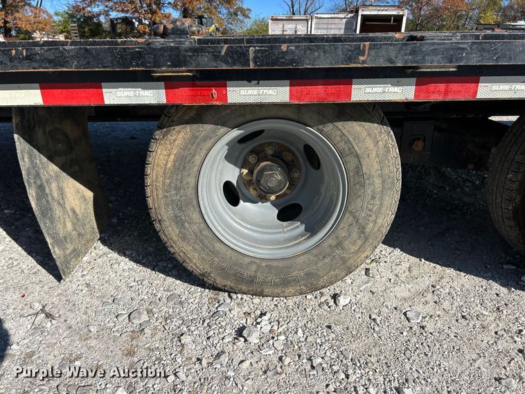 image for item ET6637 2022 Sure Trac ST102355LPDO2A-GN-2 equipment trailer
