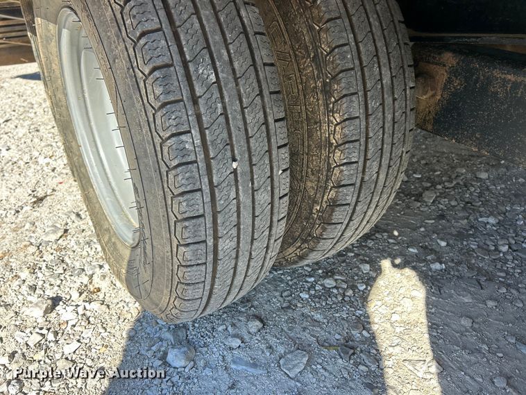 image for item ET6637 2022 Sure Trac ST102355LPDO2A-GN-2 equipment trailer