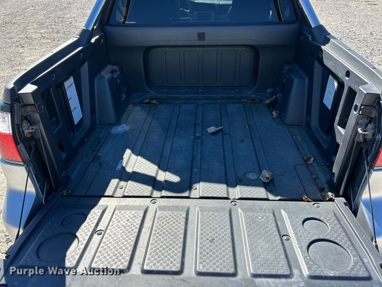 image for item ET6638 2003 Subaru Baja SUV