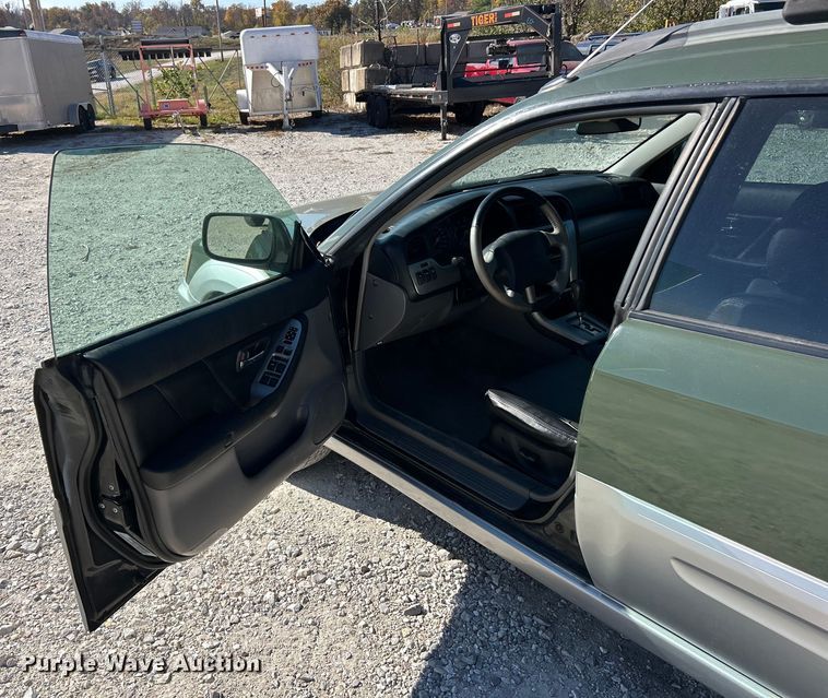 image for item ET6638 2003 Subaru Baja SUV