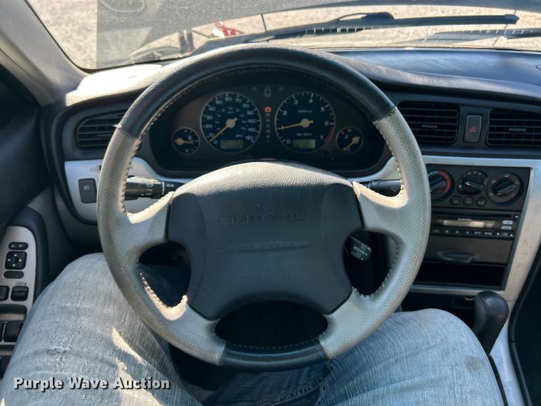 image for item ET6638 2003 Subaru Baja SUV