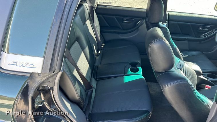 image for item ET6638 2003 Subaru Baja SUV