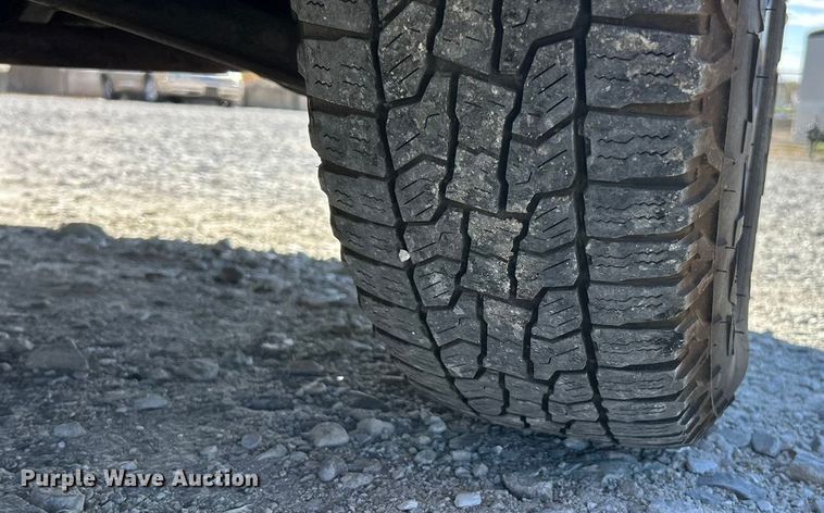 image for item ET6638 2003 Subaru Baja SUV