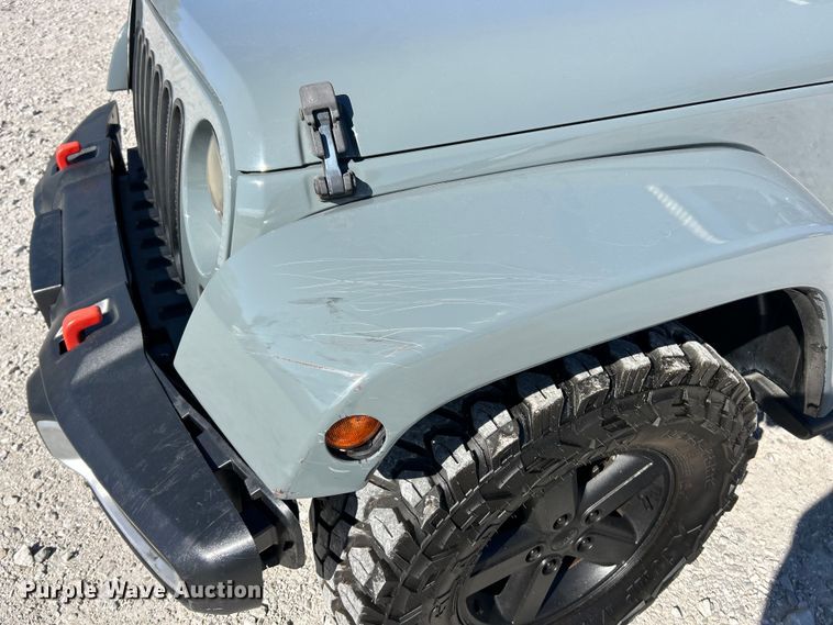 image for item ET6639 2007 Jeep Wrangler SUV