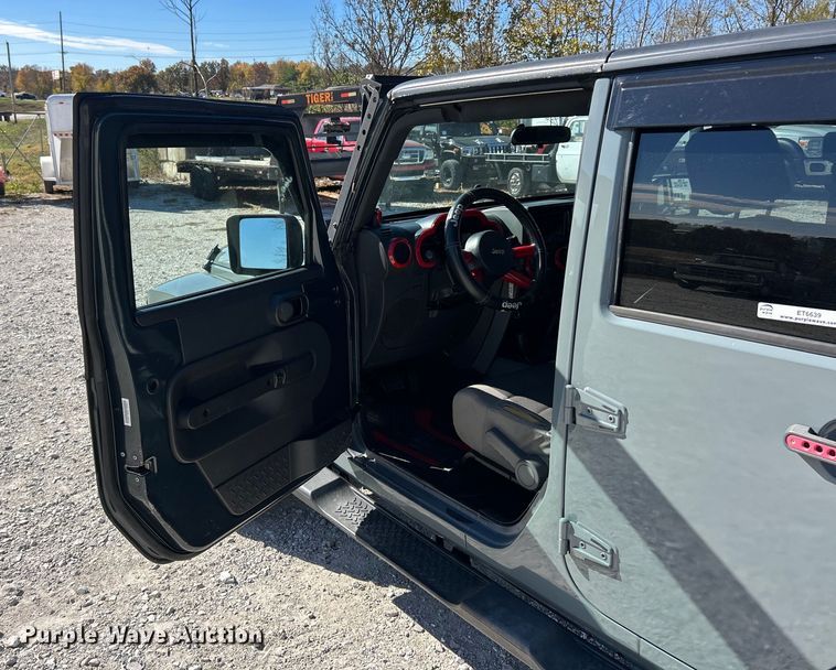 image for item ET6639 2007 Jeep Wrangler SUV