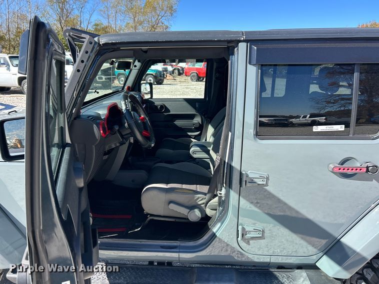 image for item ET6639 2007 Jeep Wrangler SUV