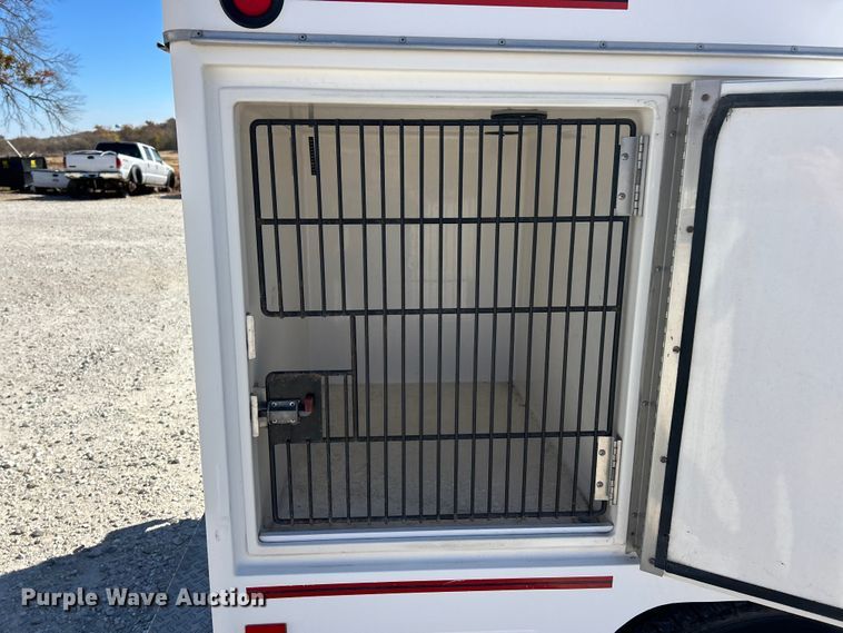 image for item ET6641 2009 Chevrolet Silverado 1500 animal control pickup truck