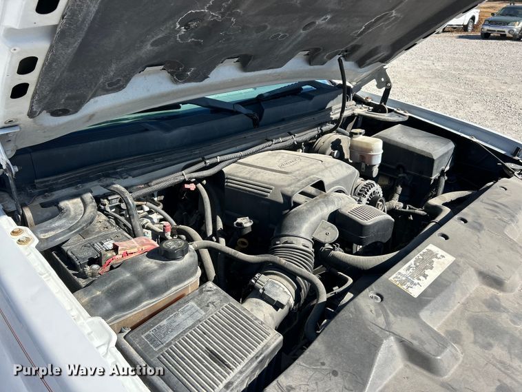 image for item ET6641 2009 Chevrolet Silverado 1500 animal control pickup truck