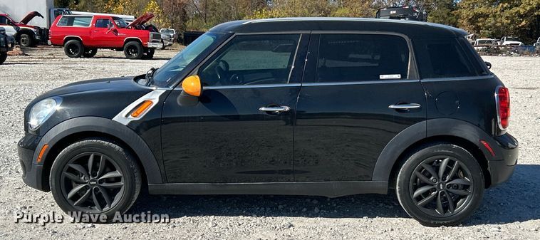 image for item ET6642 2014 Mini Cooper  Countryman 