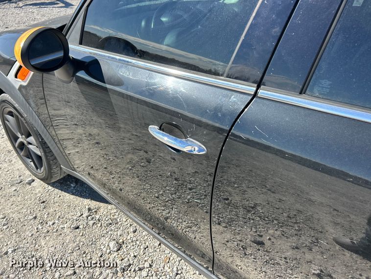 image for item ET6642 2014 Mini Cooper  Countryman 