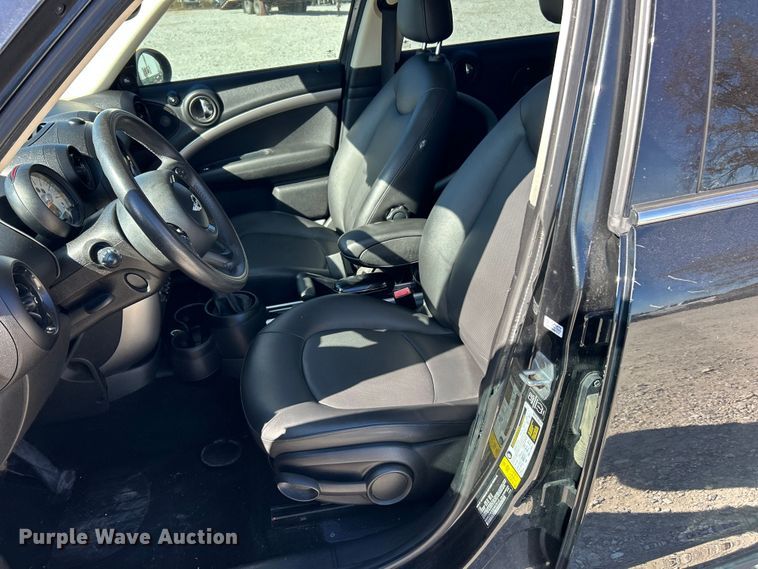 image for item ET6642 2014 Mini Cooper  Countryman 