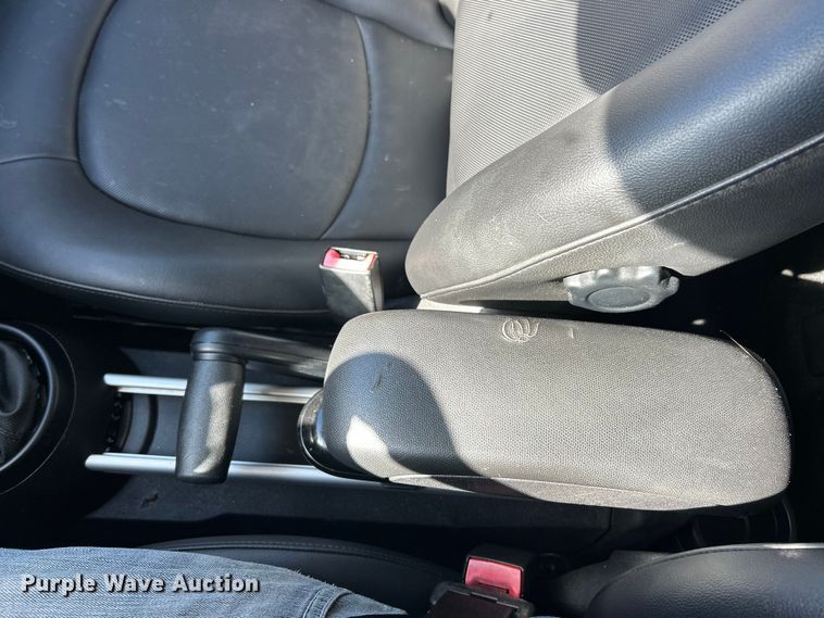 image for item ET6642 2014 Mini Cooper  Countryman 