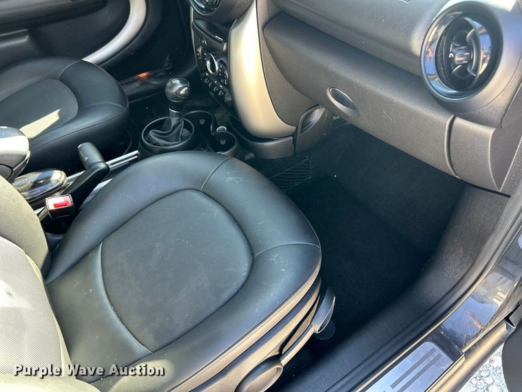 image for item ET6642 2014 Mini Cooper  Countryman 