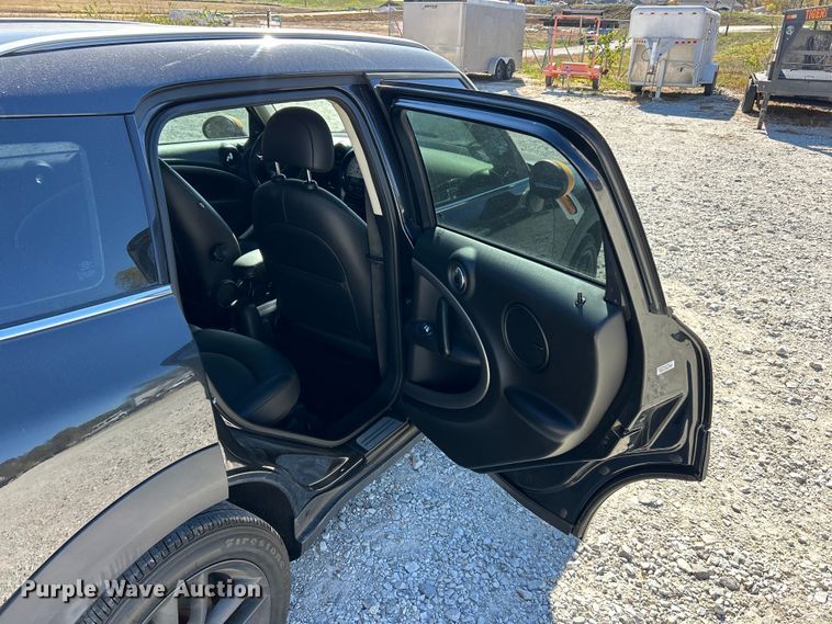 image for item ET6642 2014 Mini Cooper  Countryman 