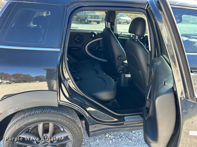 image for item ET6642 2014 Mini Cooper  Countryman 