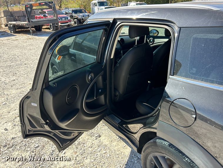 image for item ET6642 2014 Mini Cooper  Countryman 