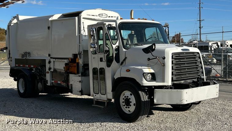 image for item ET6645 2014 Freightliner 108SD refuse truck