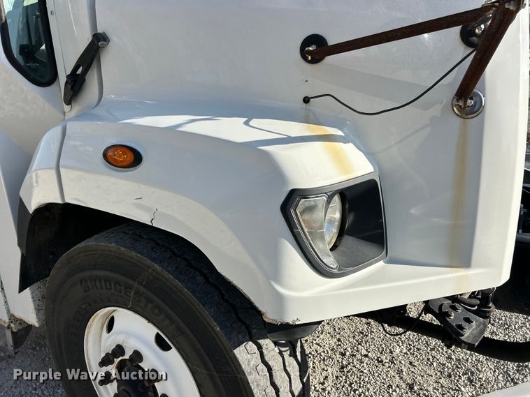 image for item ET6645 2014 Freightliner 108SD refuse truck