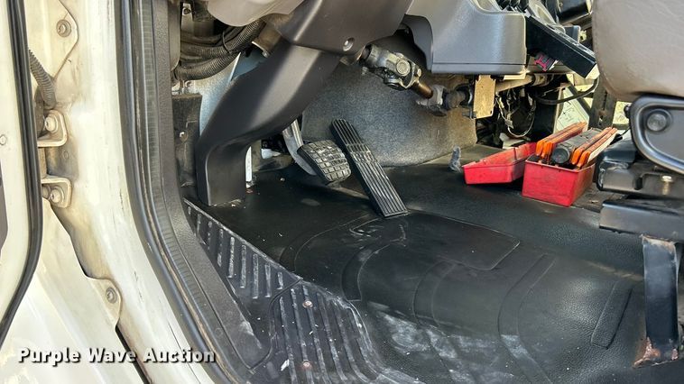 image for item ET6645 2014 Freightliner 108SD refuse truck